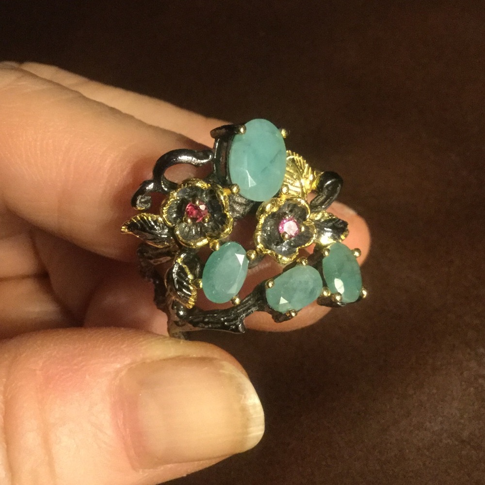 Artisan Floral Emerald Ring (8)
